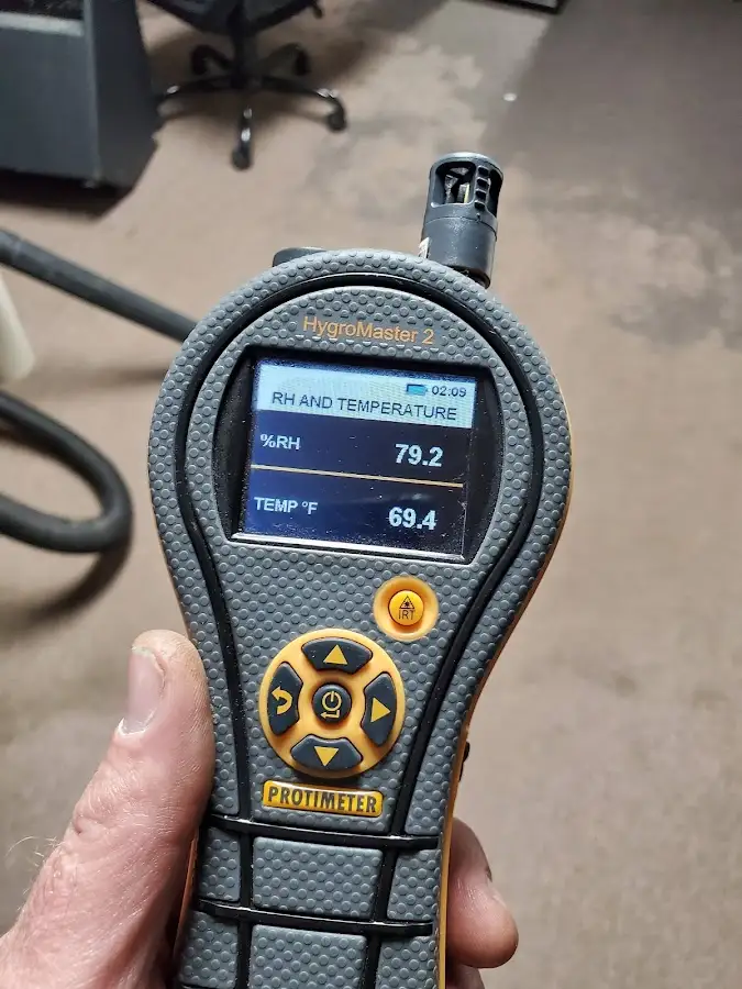 Moisture meter humidity assessment for Fire & Smoke Damage Restoration in Holland